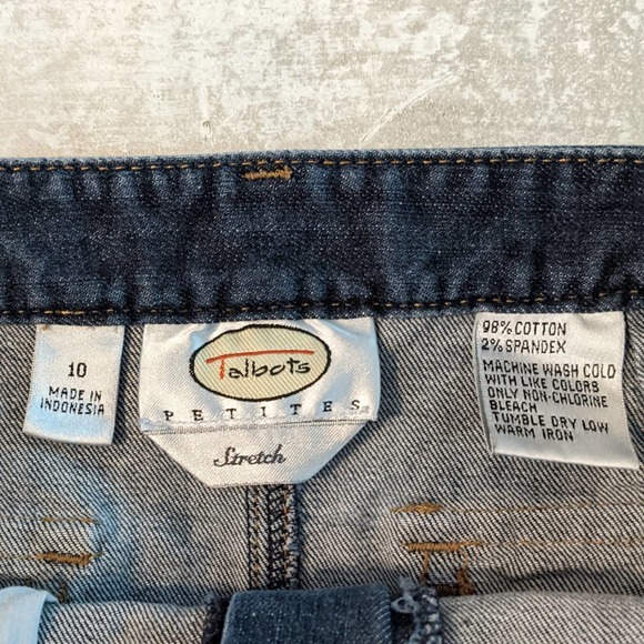 Talbots Blue Denim Stretch Midrise Knee Length Skirt Size 10P - Picture 3 of 3